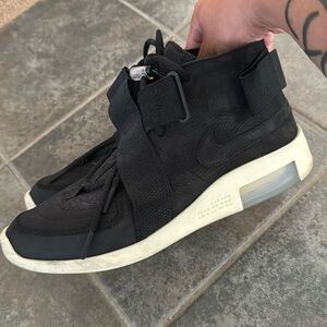Fear of god x nike air raid size 10.5 used